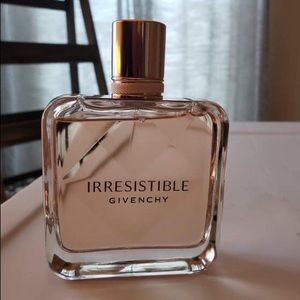 GIVENCHY IRRESISTIBLE edp 2.6 fl.oz